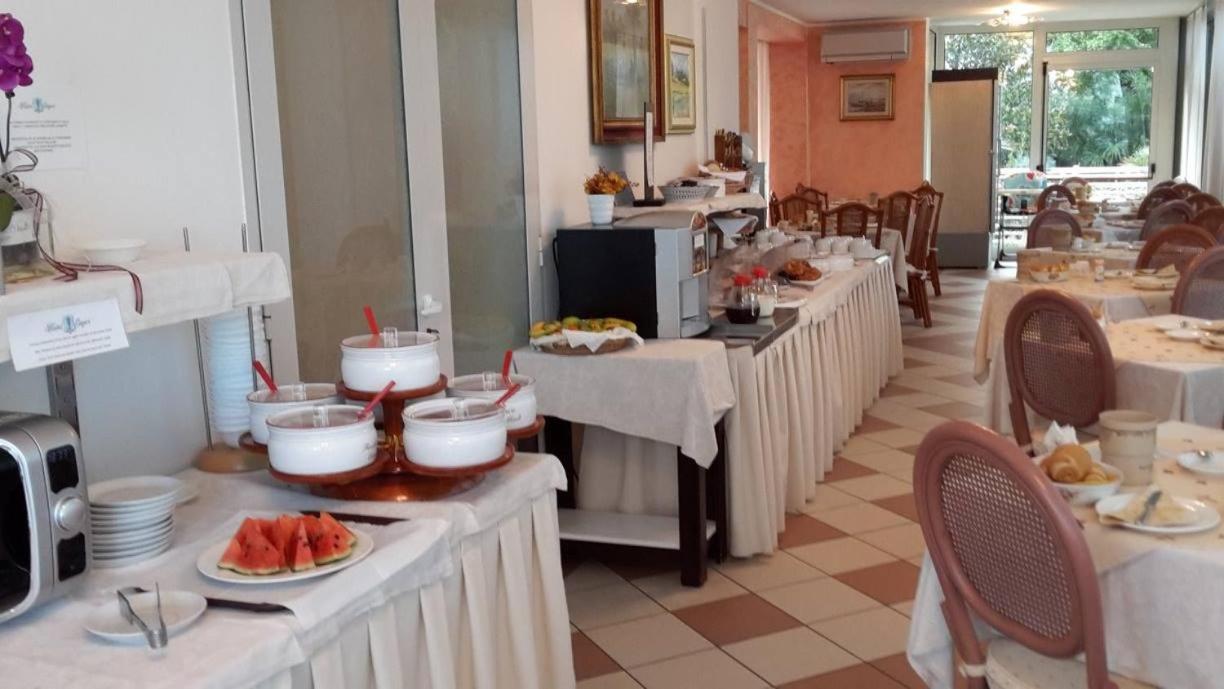 Capri Hotel 3*