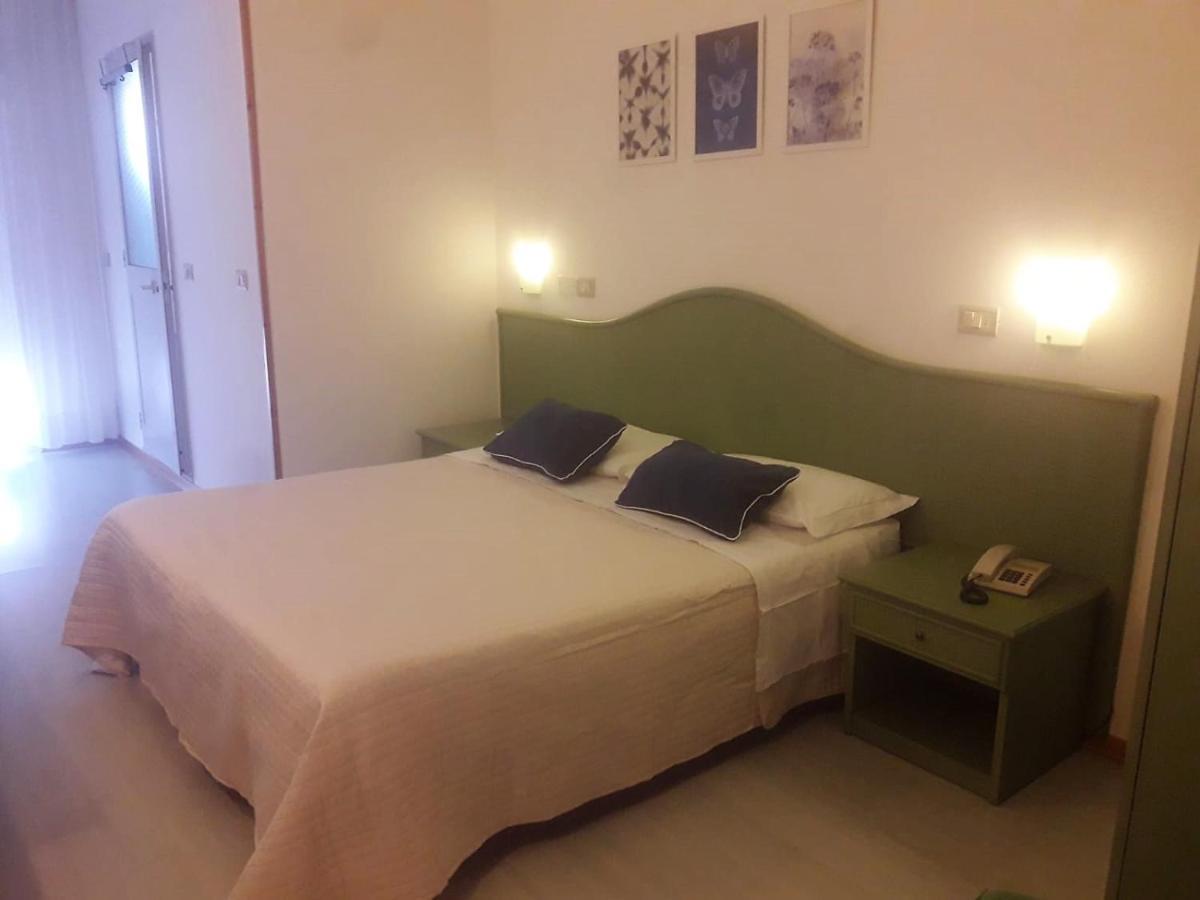 Capri Hotel