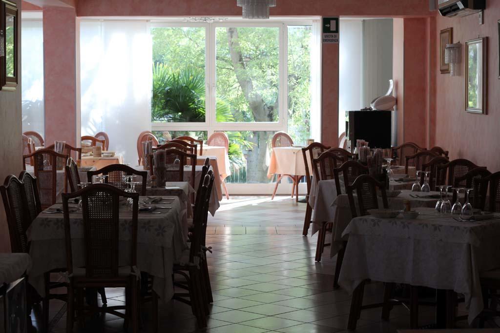 Capri 3* Grado